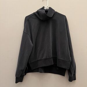 Lululemon Softstreme Turtleneck Pullover Gray Size 8